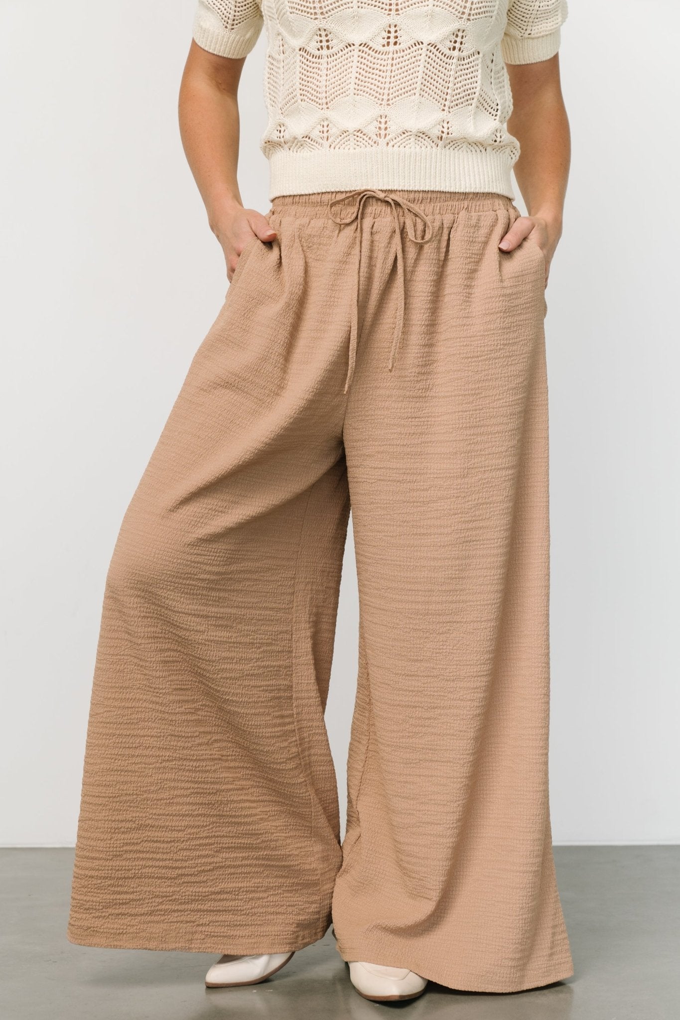 Florence Textured Pants | Beige