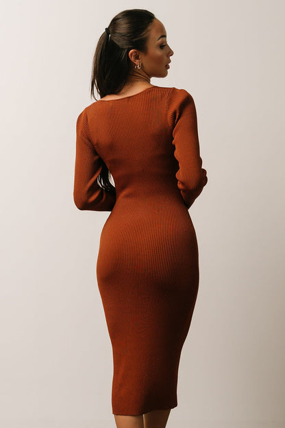 Waldorf Ribbed Midi Dress | Chestnut